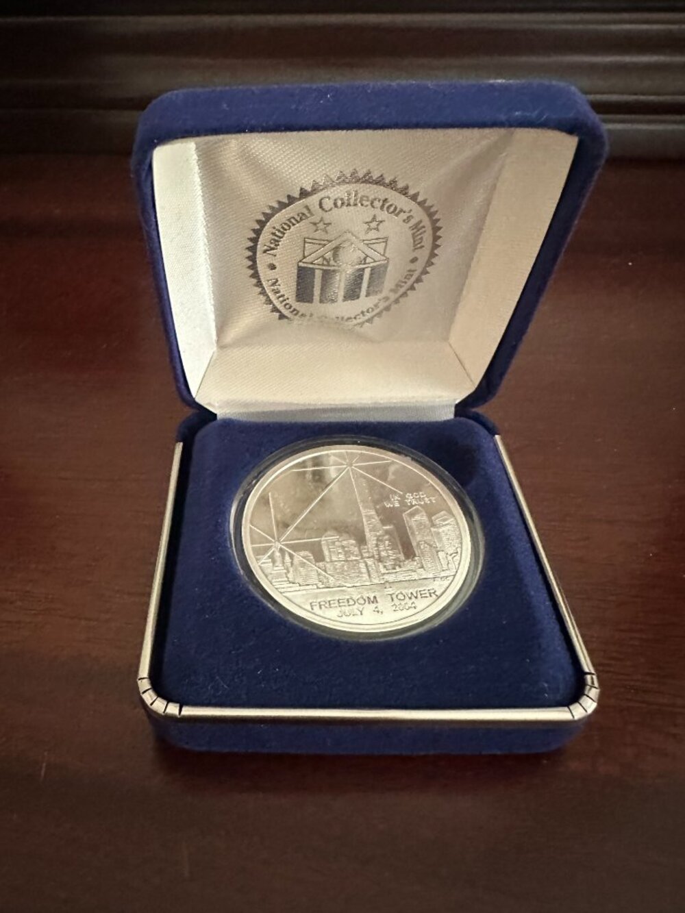 National Collector’s Mint 1 Dollar Coin Freedom Tower July 4, 2004. New in Box